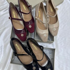 انيق Tory Burch حذاء